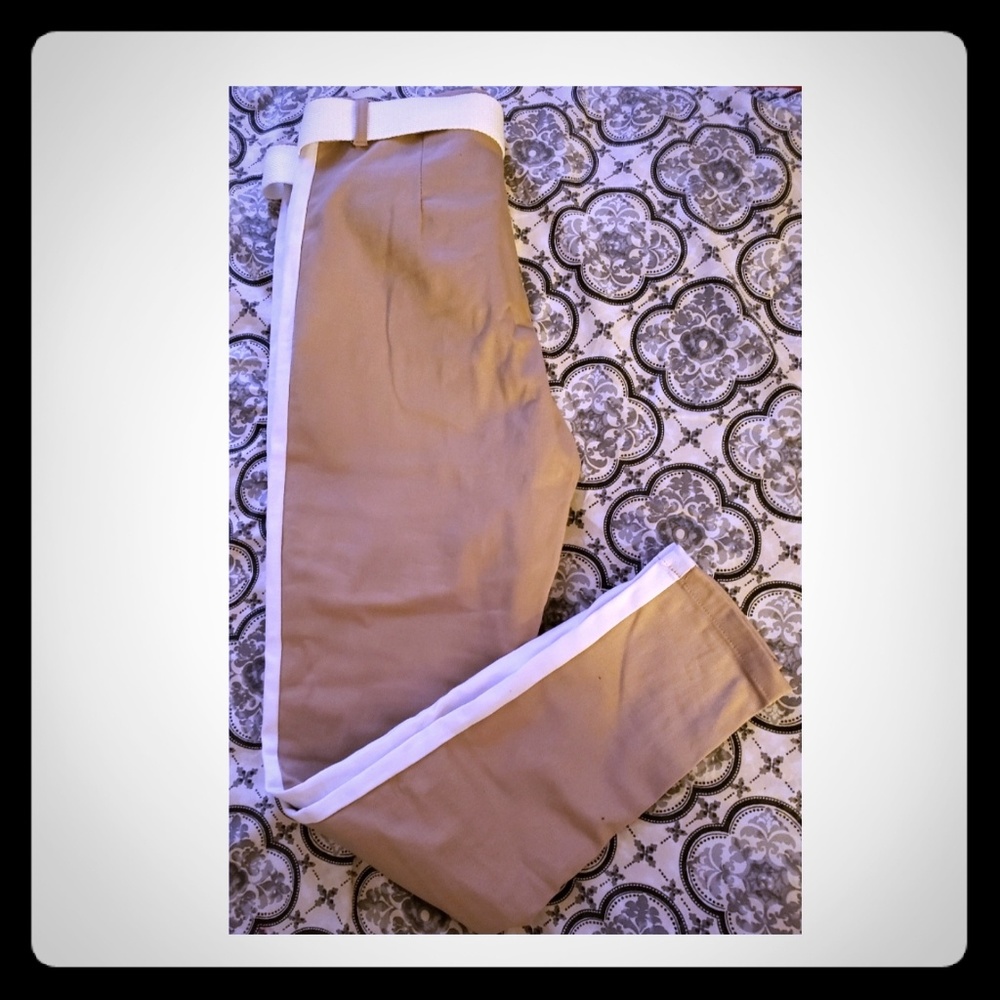 Straight leg very chic women's pants.
